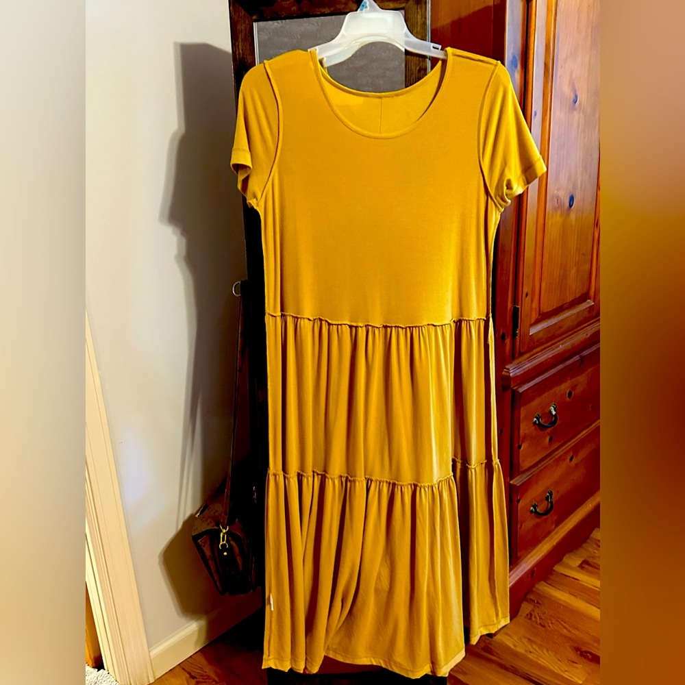 Zenna dress. Yellow in color. Like knew. Worn once
